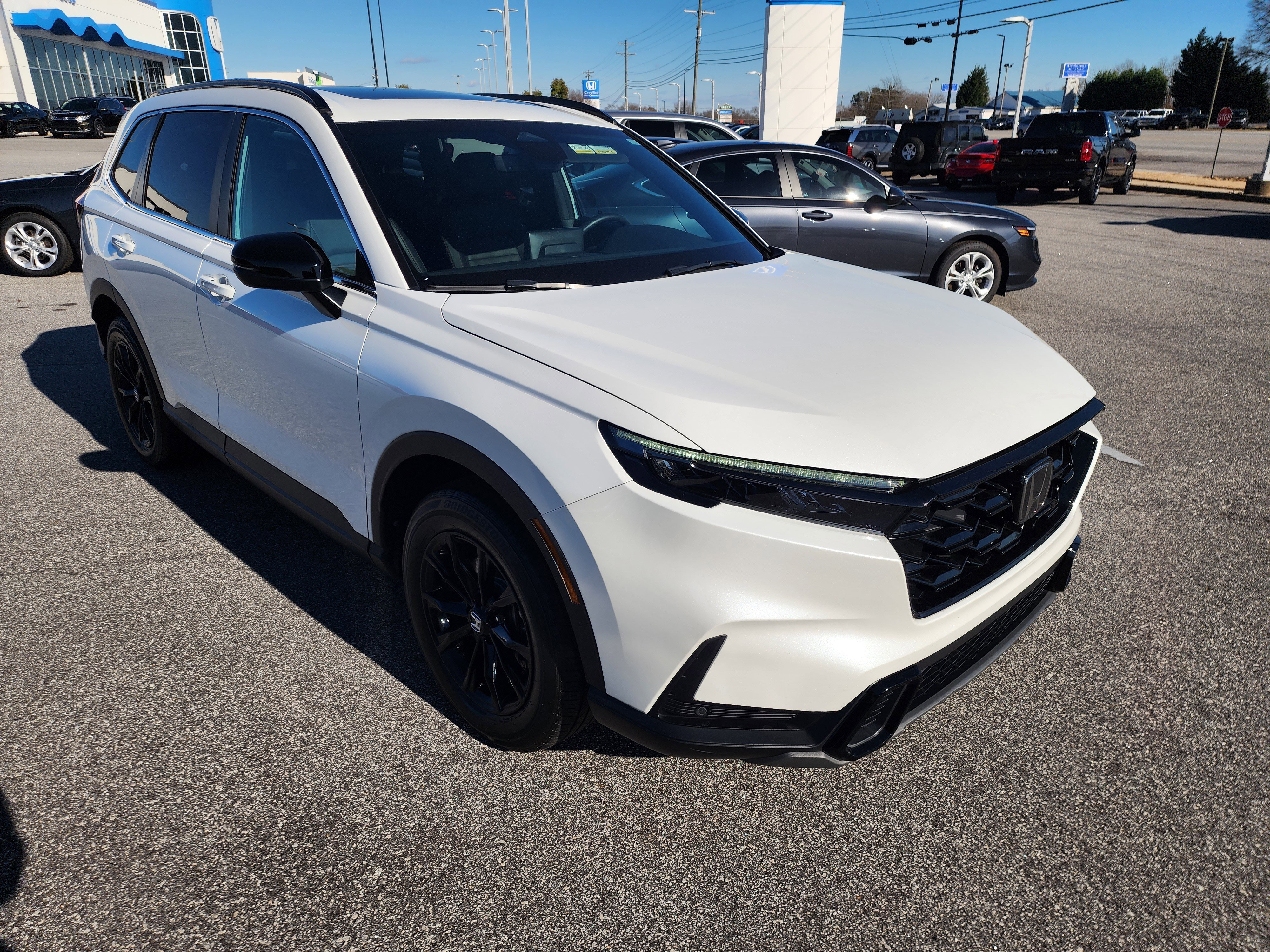 Certified 2025 Honda CR-V Sport-L image 2