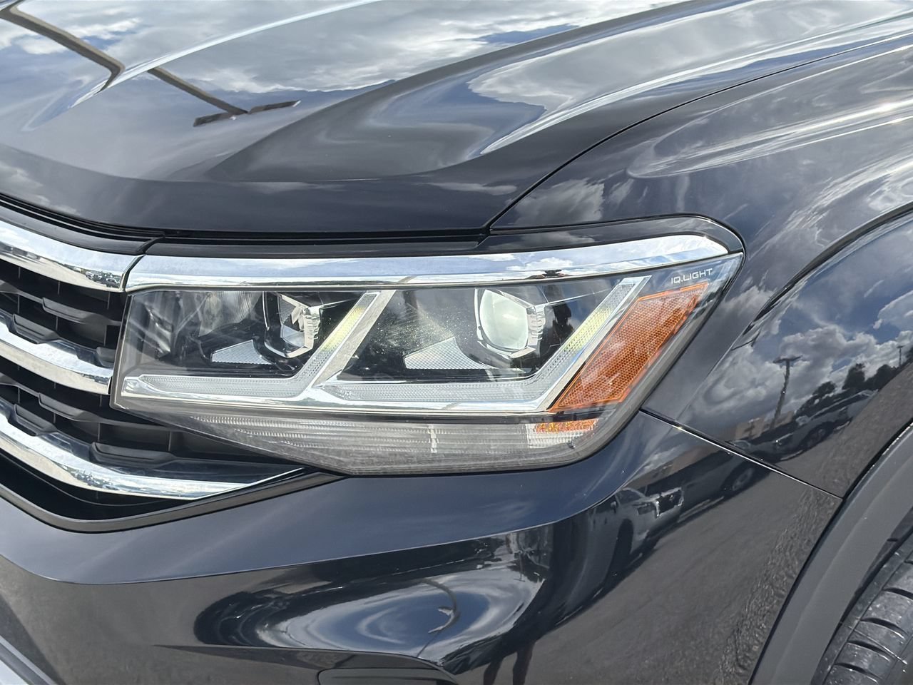Used 2020 Volkswagen Atlas Cross Sport SEL FWD image 6