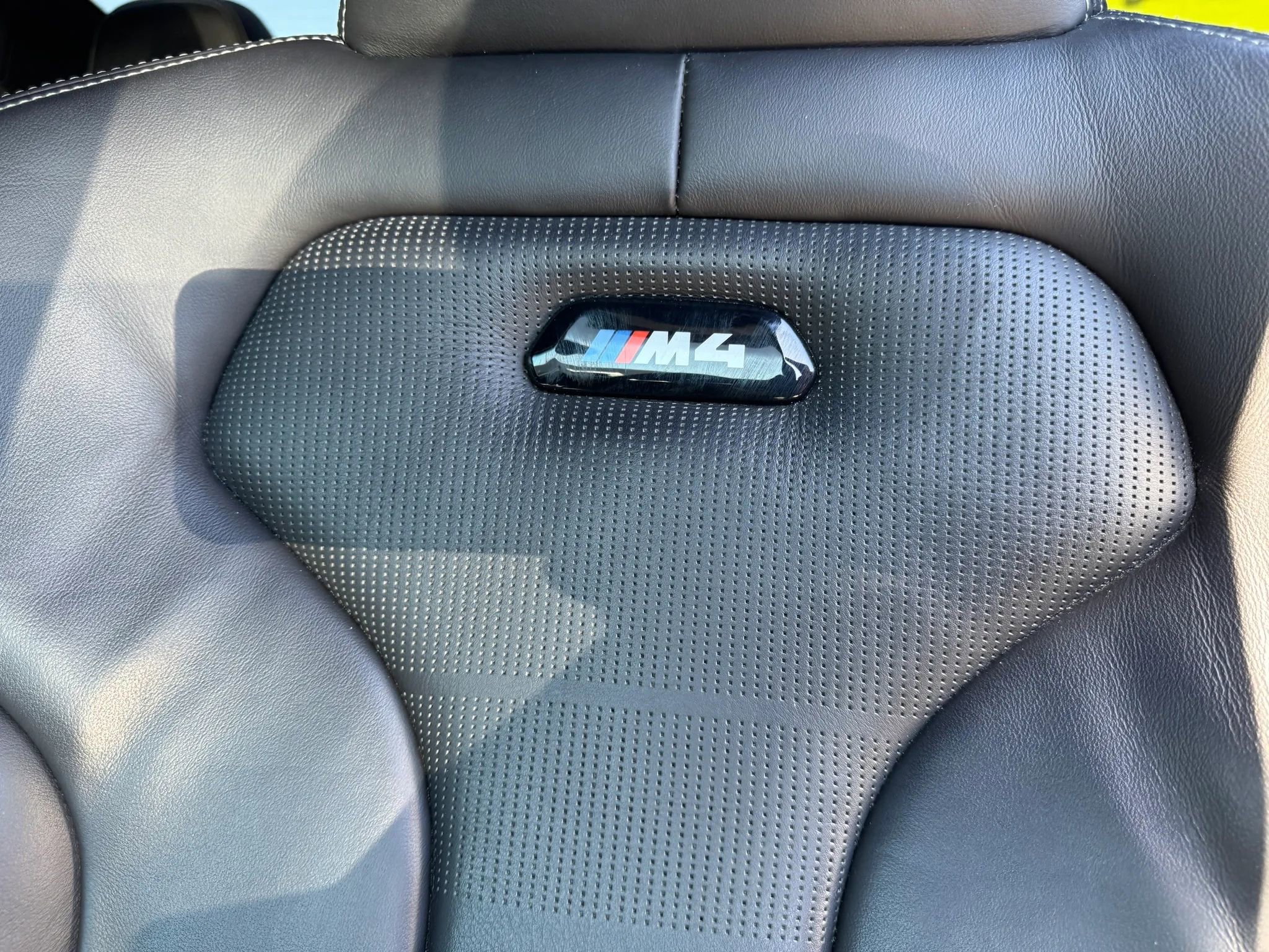 Used 2018 BMW M4 Coupe RWD image 15