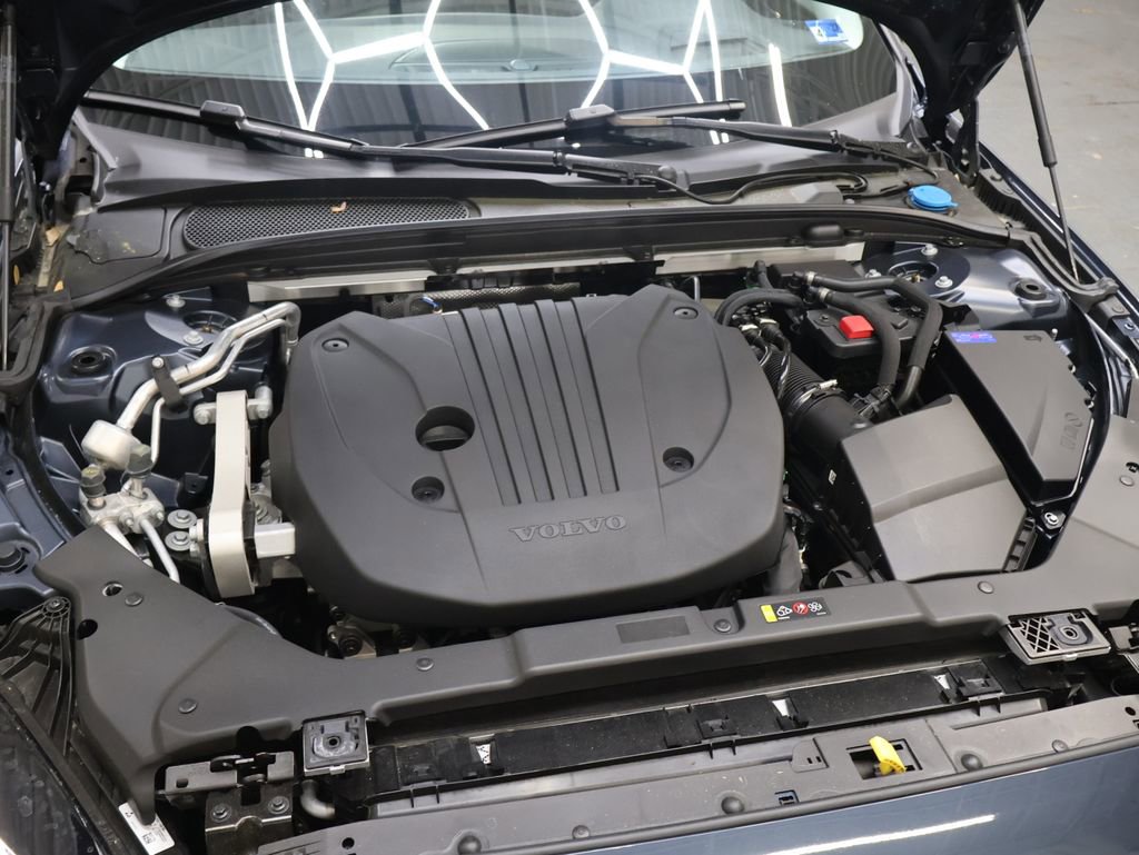 Used 2022 Volvo S60 B5 Inscription AWD/4WD image 35