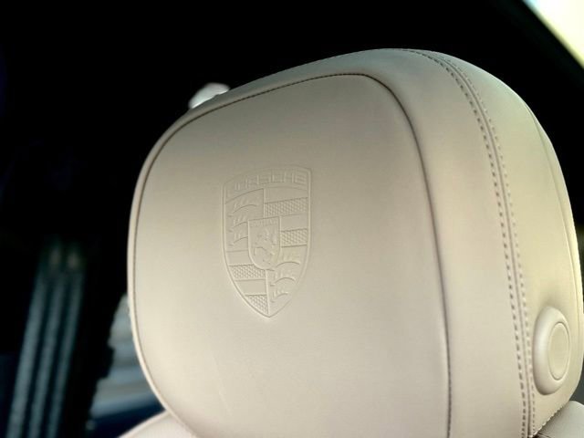 New 2026 Porsche Cayenne Turbo image 31