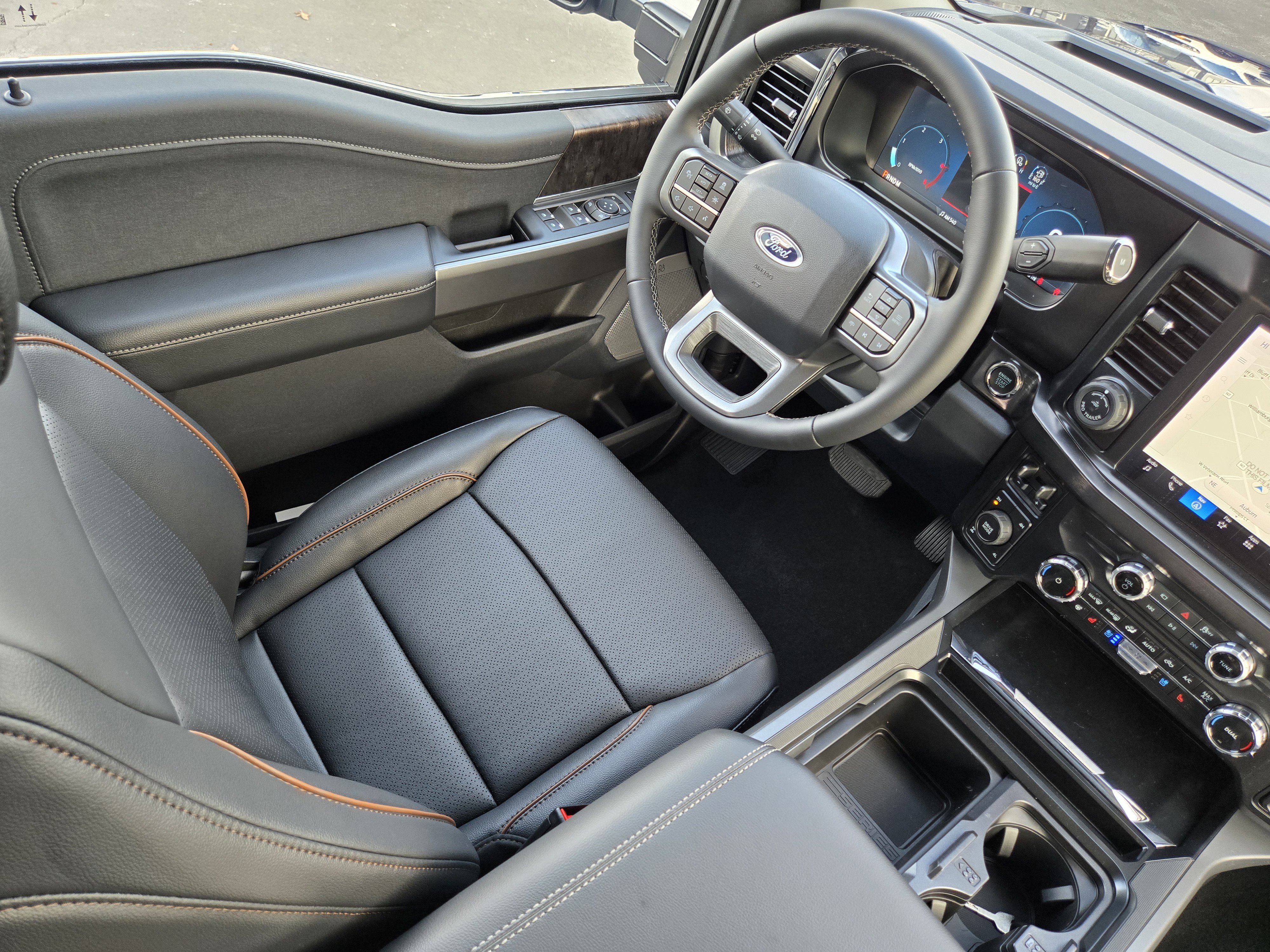 New 2026 Ford F250 Lariat w/ Lariat Ultimate Package image 17