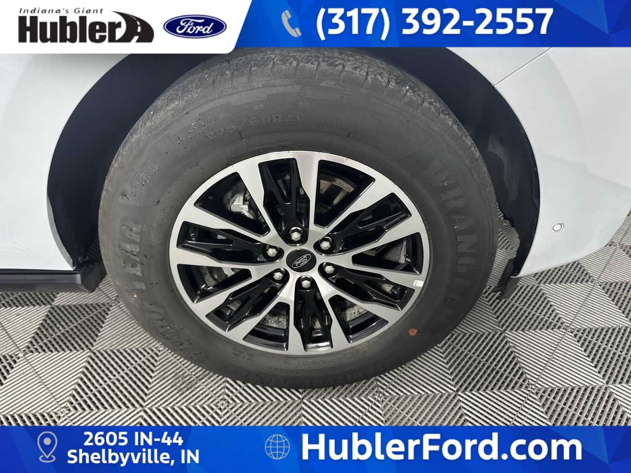 Used 2025 Ford Expedition Platinum AWD/4WD image 10