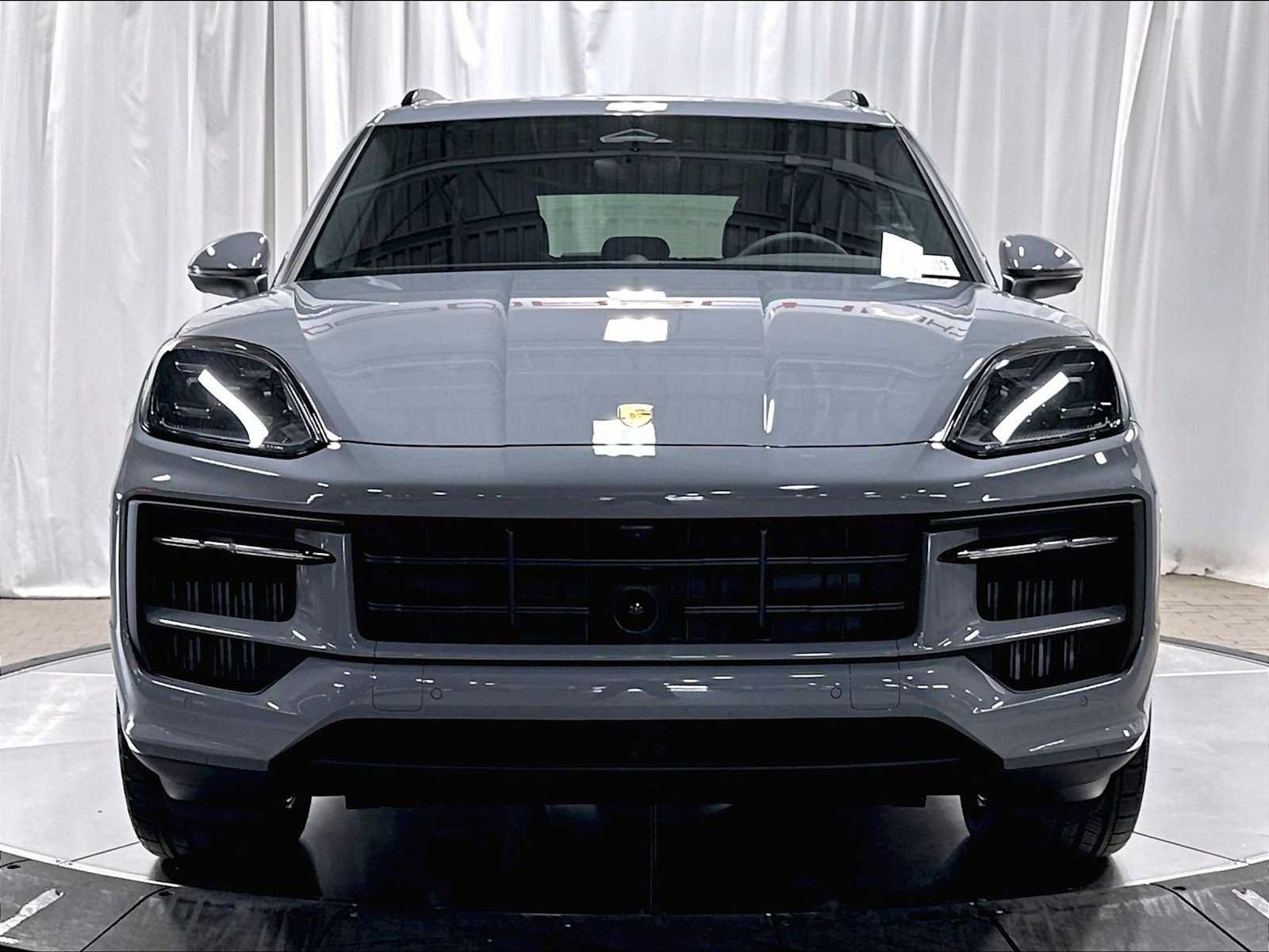 New 2026 Porsche Cayenne S AWD/4WD image 10
