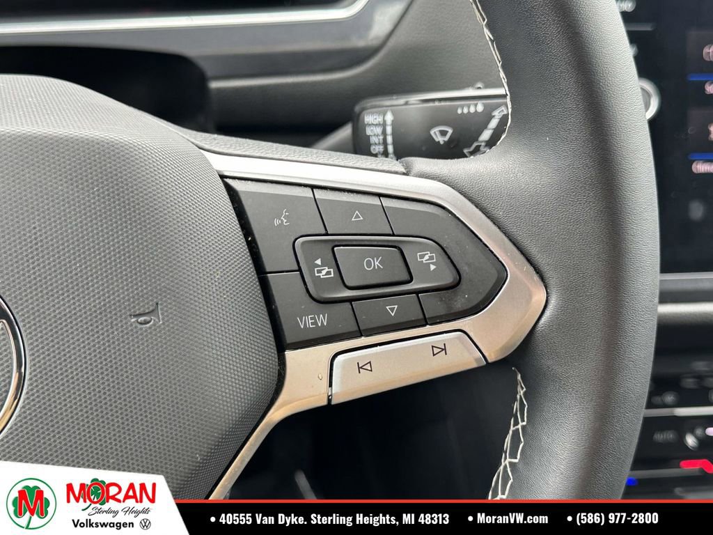 Used 2023 Volkswagen Tiguan SE AWD/4WD image 25