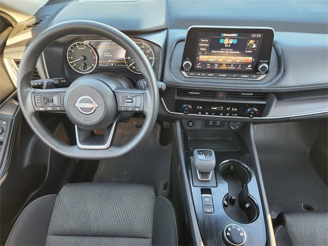 Used 2024 Nissan Rogue SV image 27