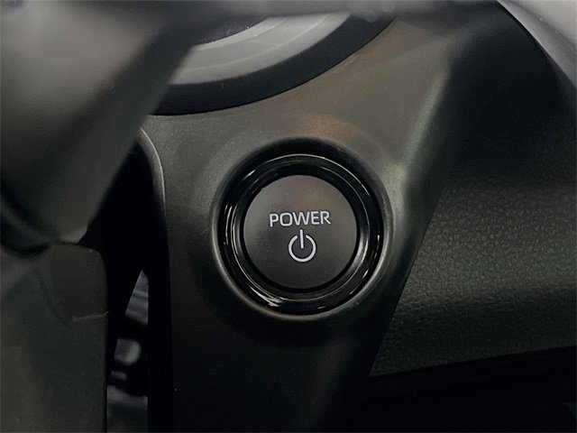 Used 2025 Toyota Sienna Platinum image 18