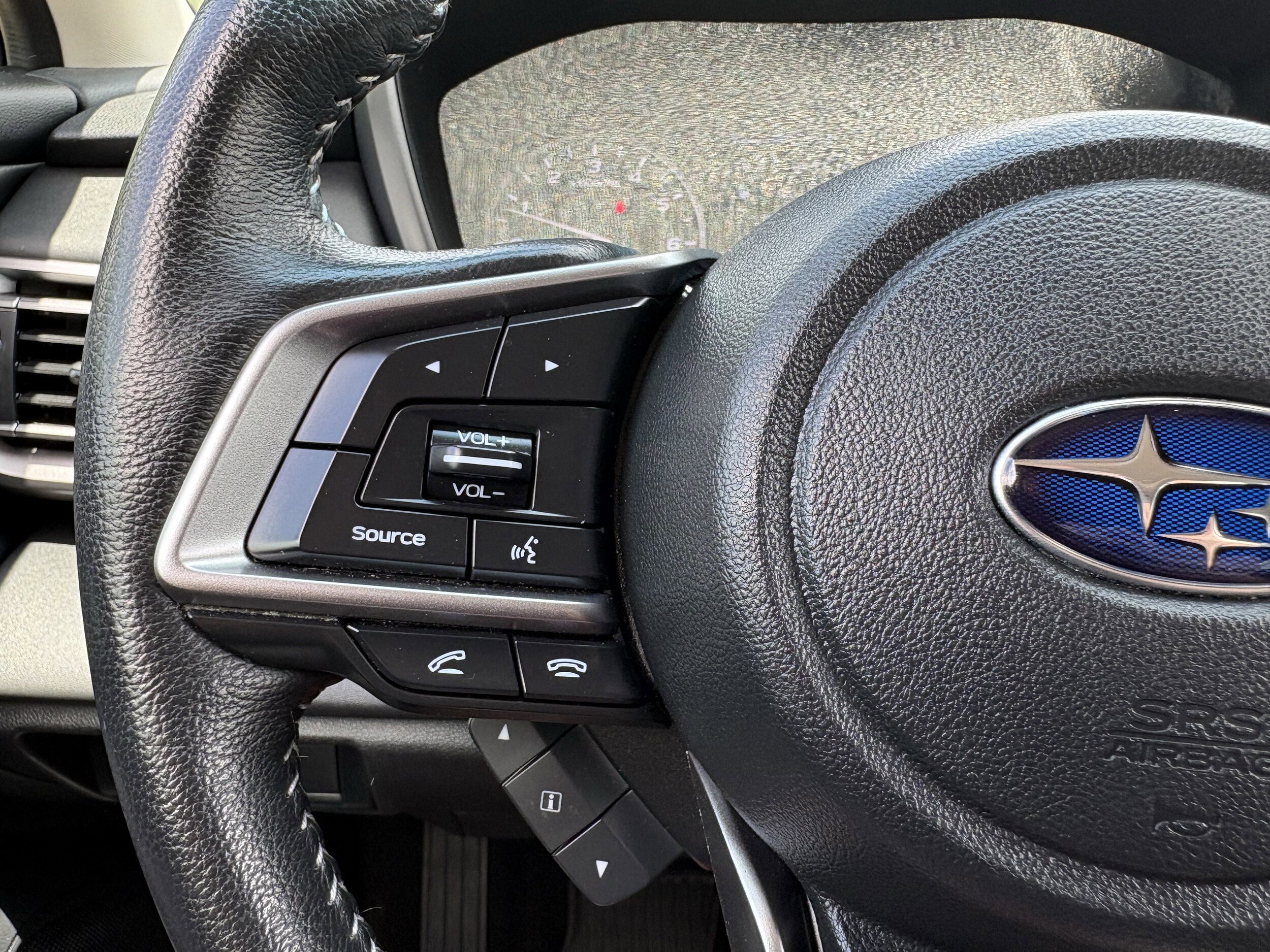 Certified 2022 Subaru Outback Limited w/ Popular Package #2 AWD/4WD image 15