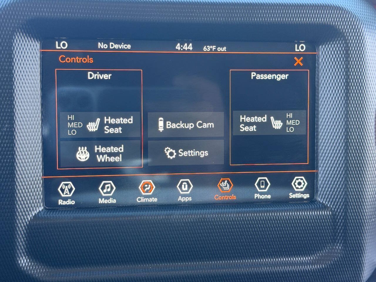 Used 2019 Jeep Wrangler Unlimited Rubicon w/ Cold Weather Group AWD/4WD image 38