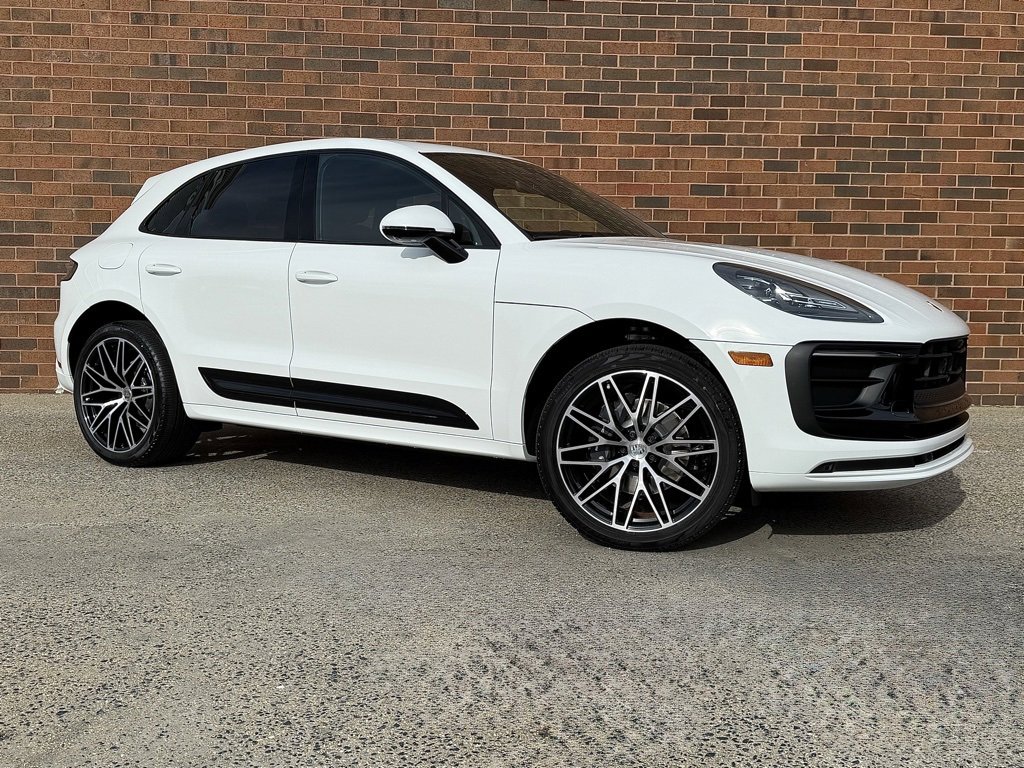 New 2026 Porsche Macan image 9