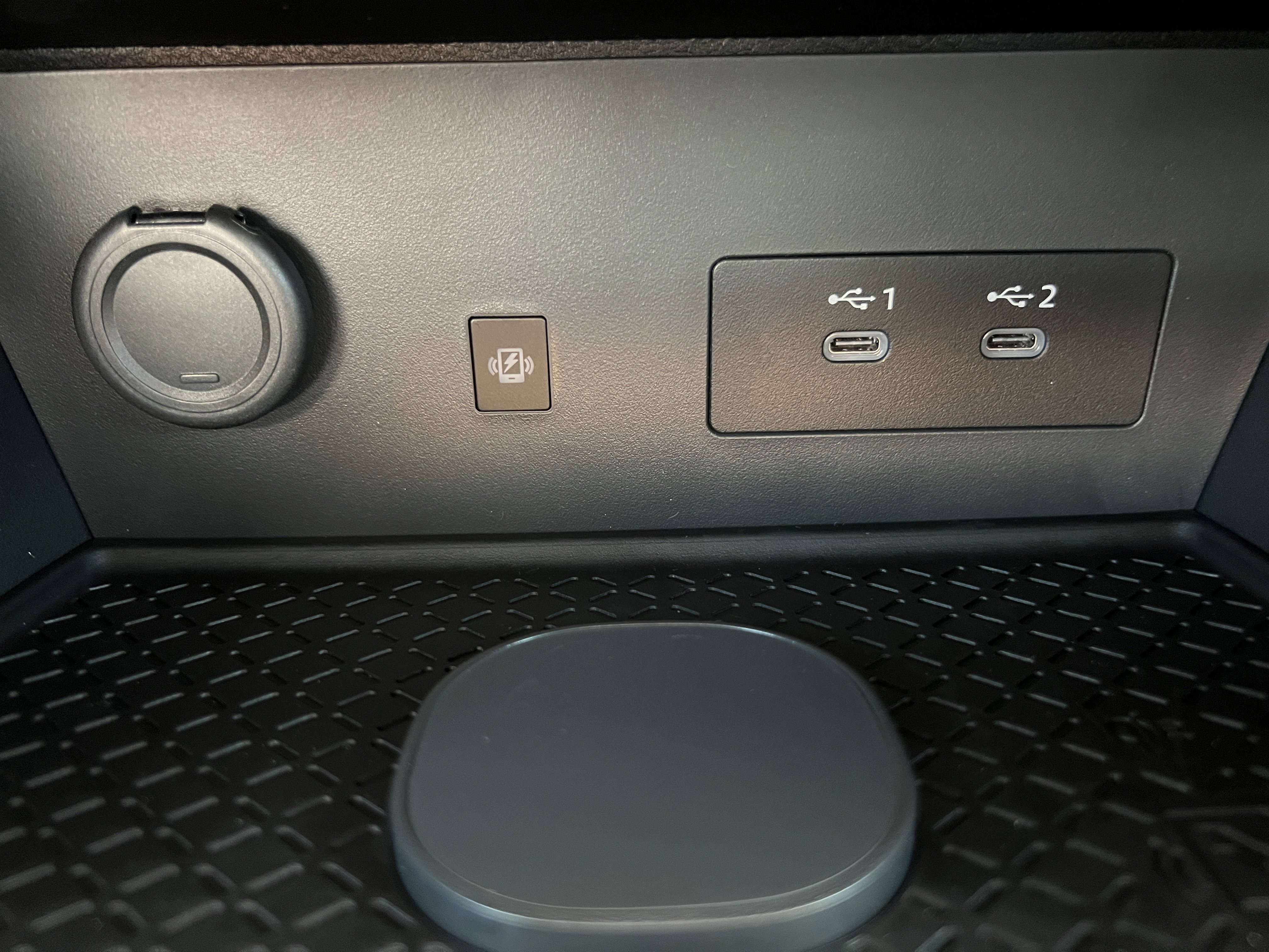 New 2026 Nissan Pathfinder SL image 18