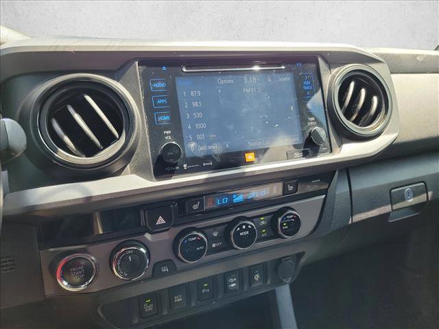 Used 2017 Toyota Tacoma TRD Off-Road AWD/4WD image 21