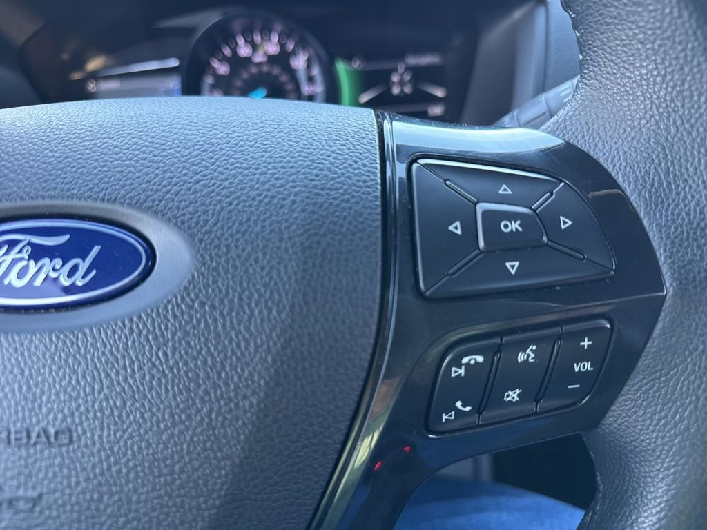 Used 2018 Ford Explorer XLT w/ Equipment Group 202A image 27