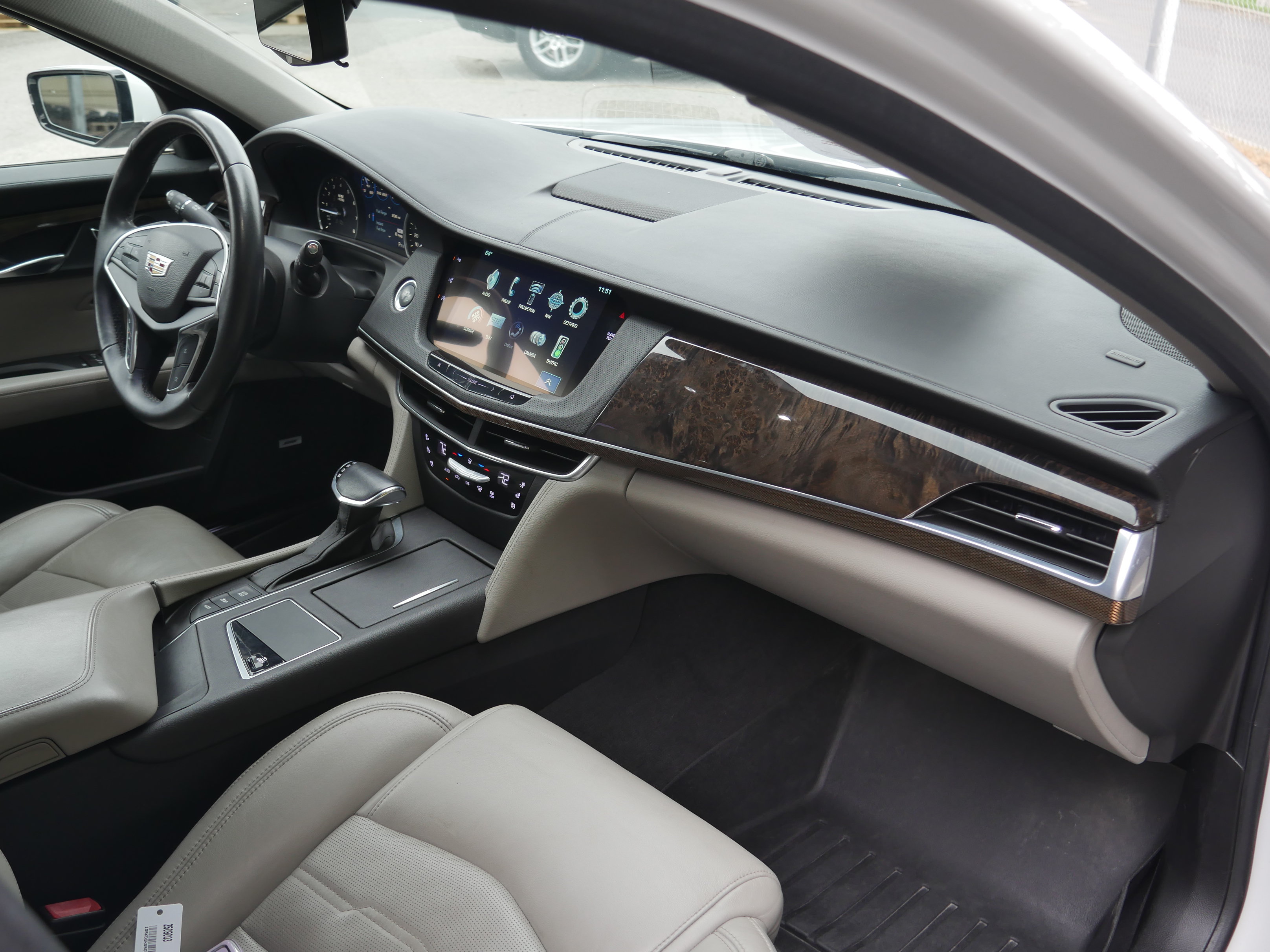 Used 2016 Cadillac CT6 Luxury w/ Active Chassis Package AWD/4WD image 28