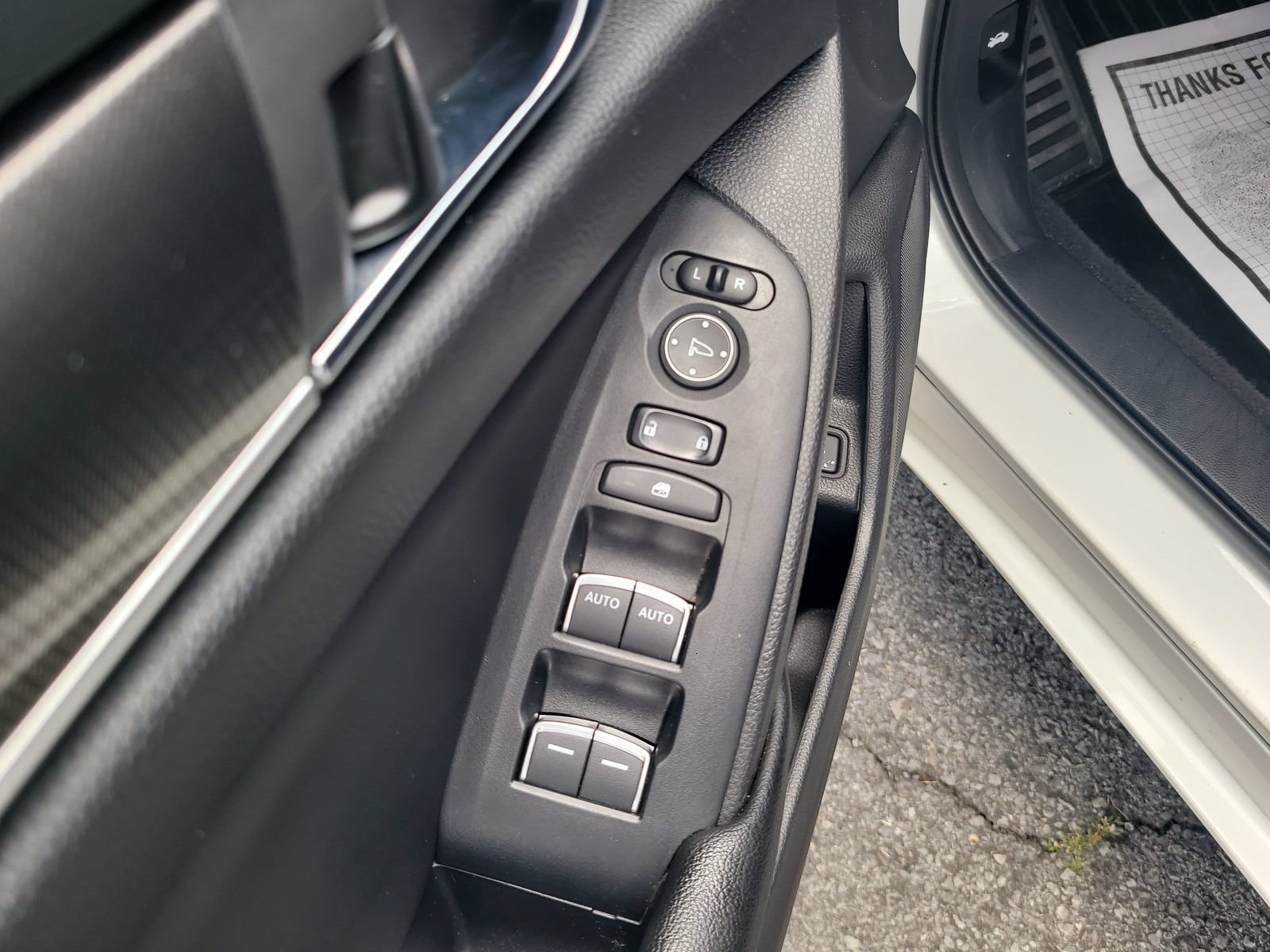 Used 2020 Honda Accord Sport image 11