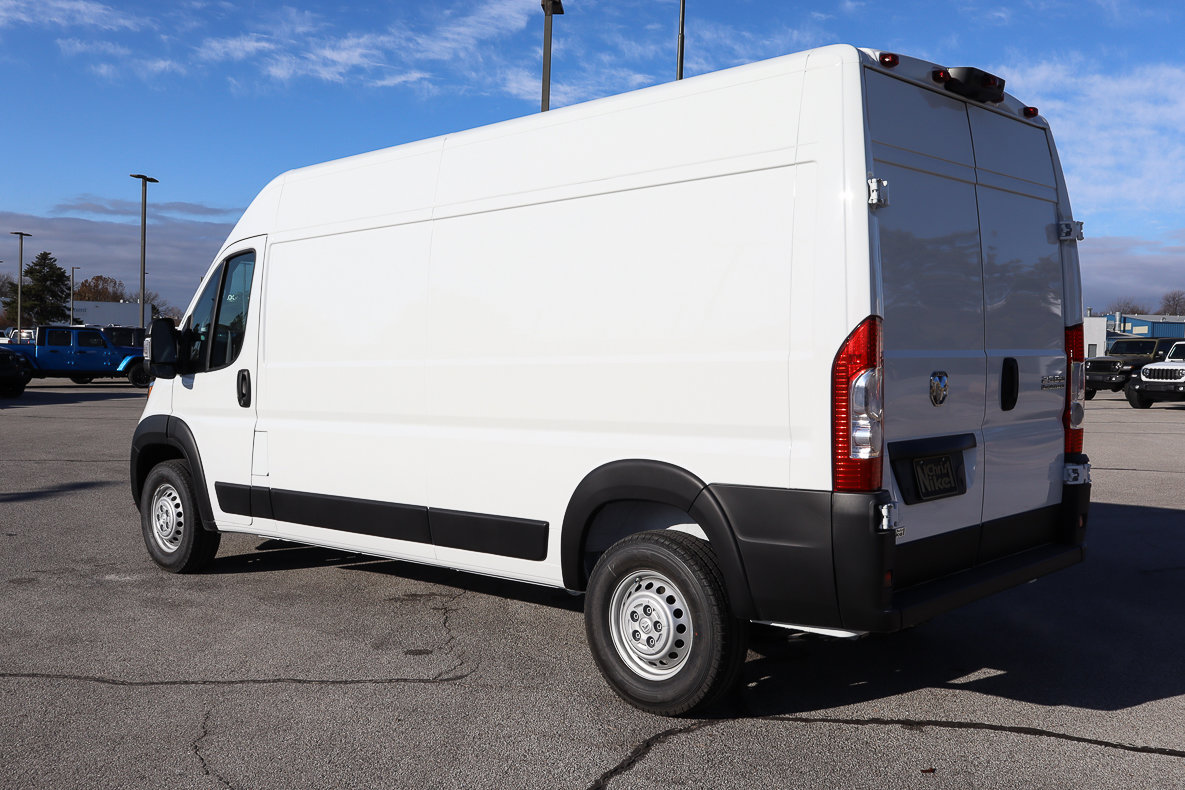 New 2026 RAM ProMaster 2500 w/ Convenience Group image 6