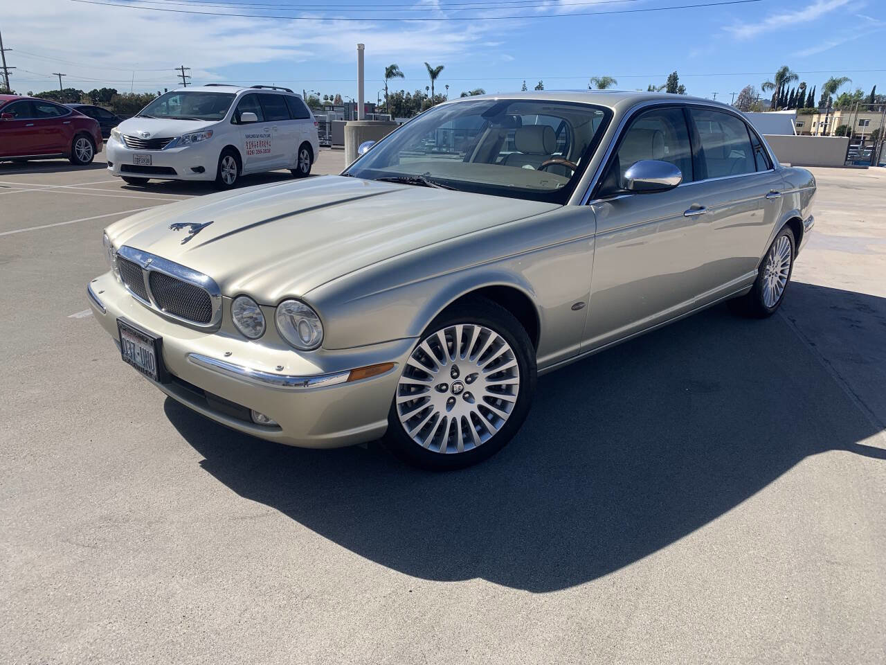 Used 2006 Jaguar XJ Vanden Plas RWD image 3