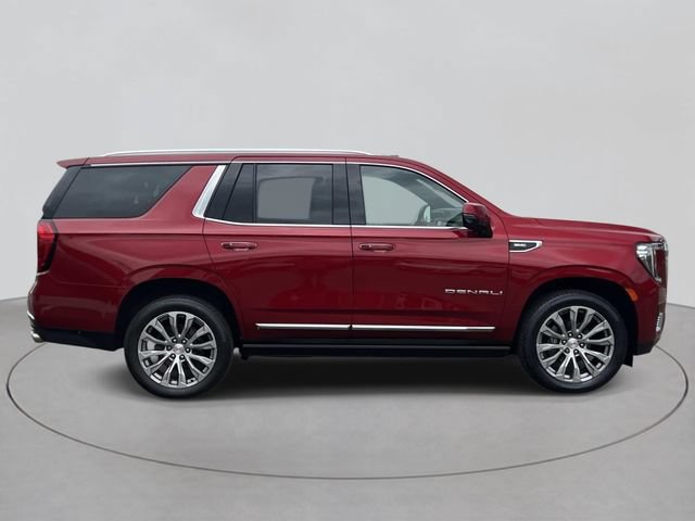 Used 2022 GMC Yukon Denali w/ Denali Premium Package AWD/4WD image 5