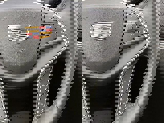 New 2026 Cadillac XT5 Luxury image 13