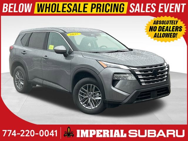 Used 2026 Nissan Rogue SV image 1