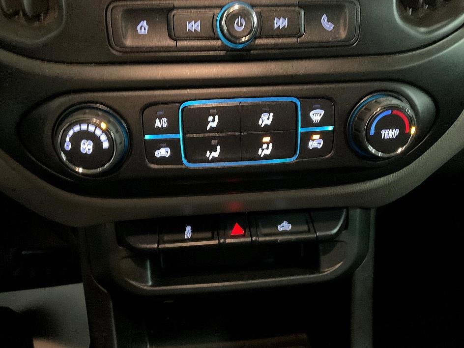 Used 2018 Chevrolet Colorado W/T image 19