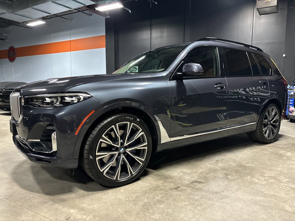 Used 2021 BMW X7 xDrive40i w/ Premium Package image 1