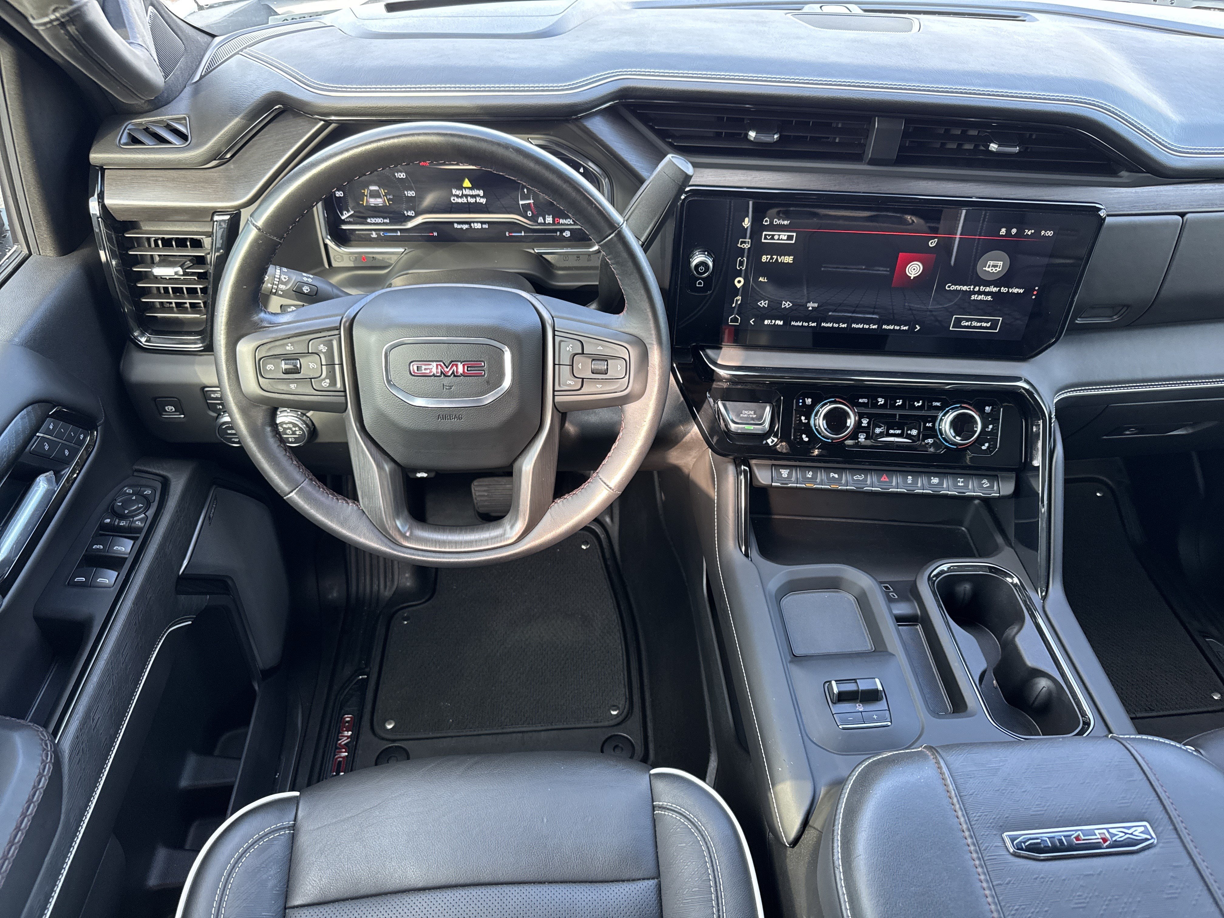 Used 2025 GMC Sierra 2500 AT4X AWD/4WD image 19