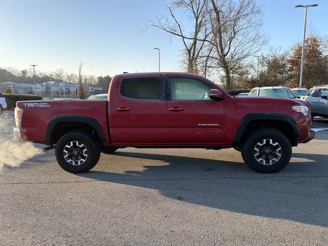 Used 2023 Toyota Tacoma TRD Off-Road image 2