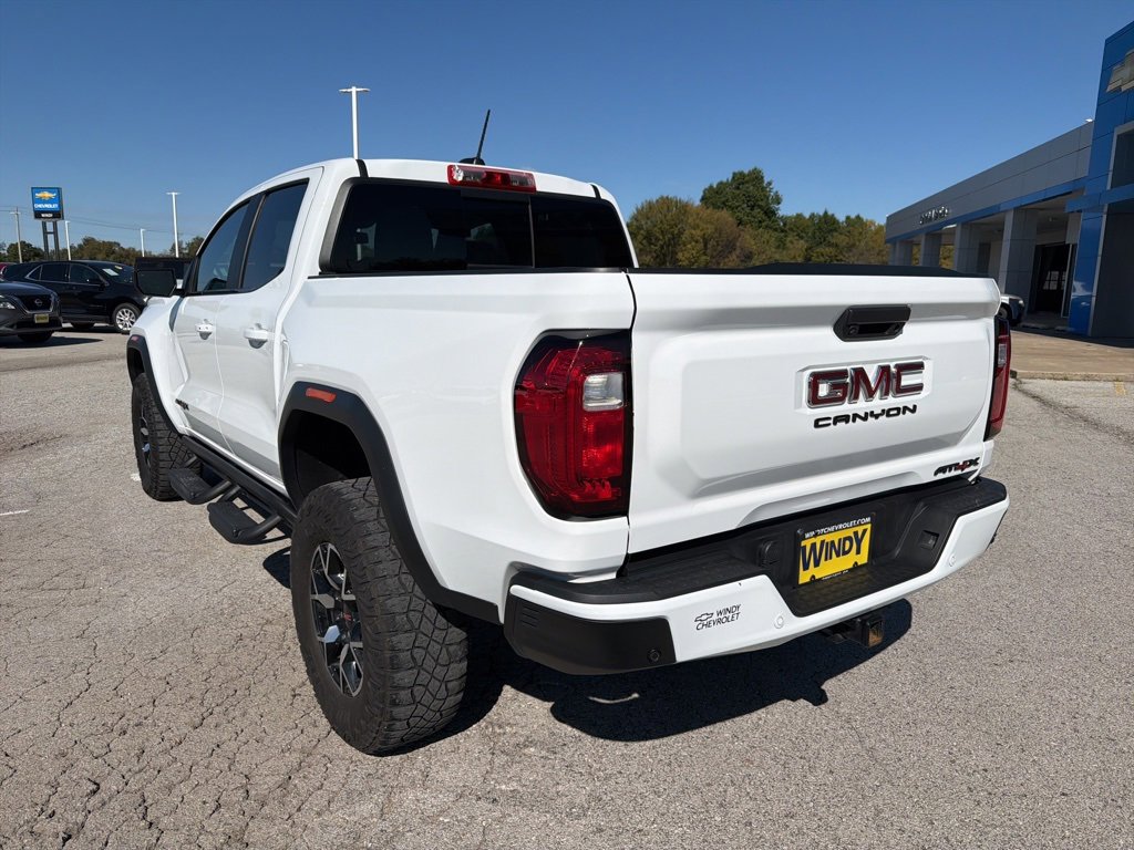 Used 2024 GMC Canyon AT4X image 7
