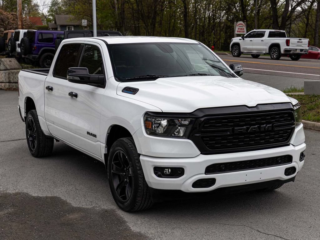 Used 2023 RAM 1500 Big Horn AWD/4WD image 3