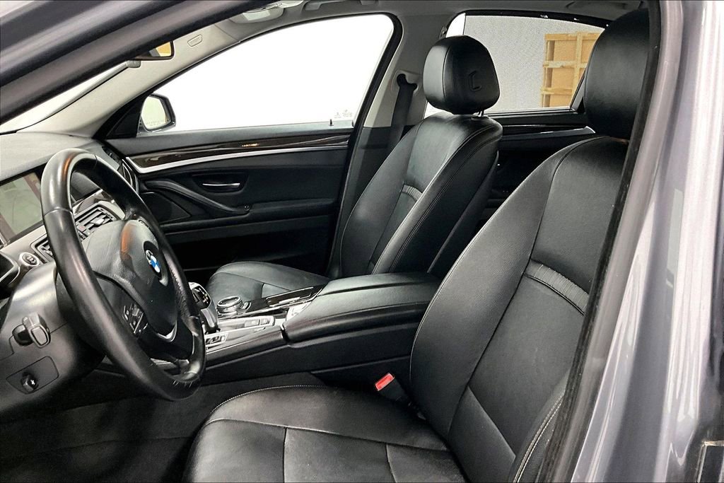 Used 2014 BMW 528i Sedan image 32