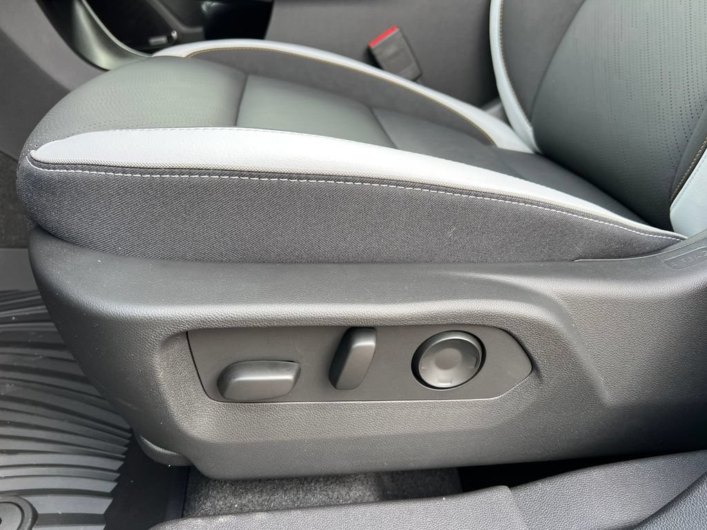 New 2026 Buick Envision Sport Touring AWD/4WD image 9