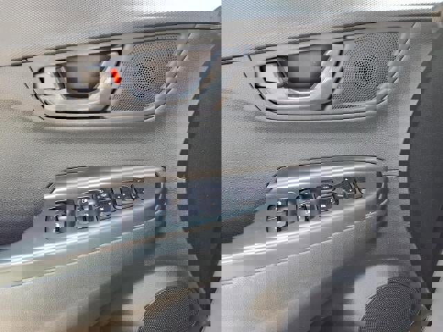 Used 2022 Hyundai Kona SEL AWD/4WD image 15