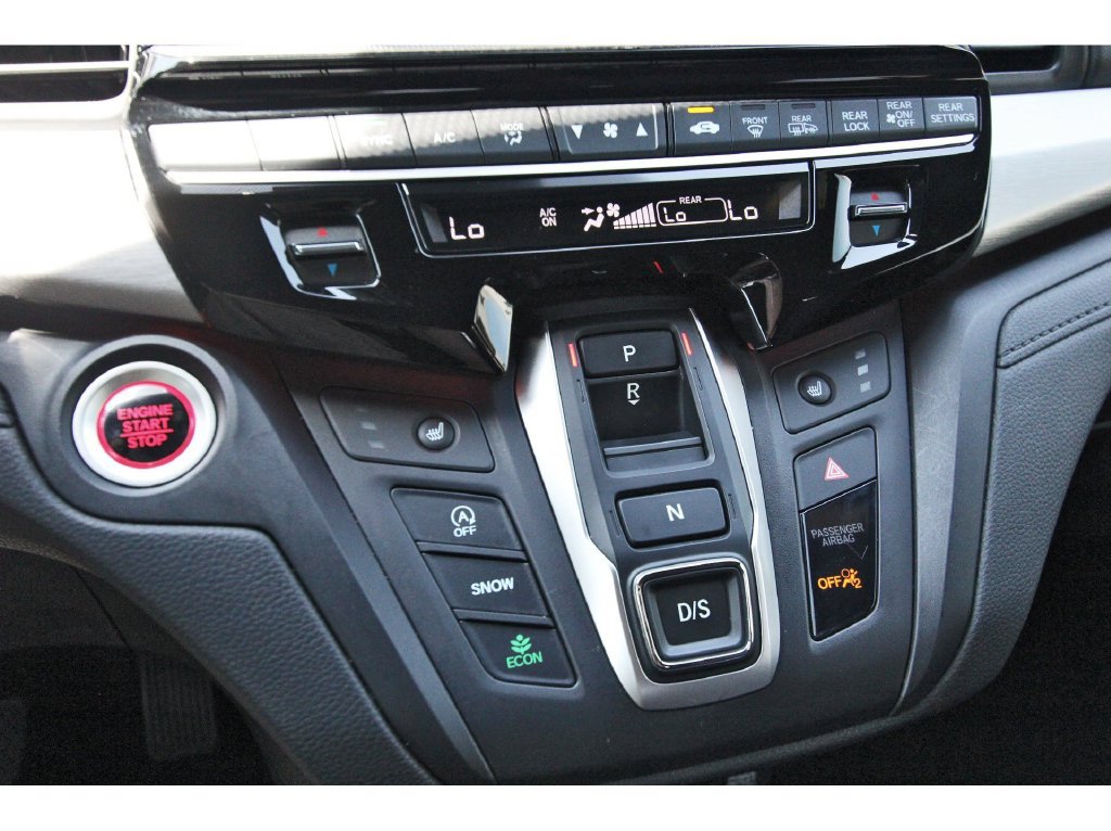 Used 2025 Honda Odyssey Sport-L image 29