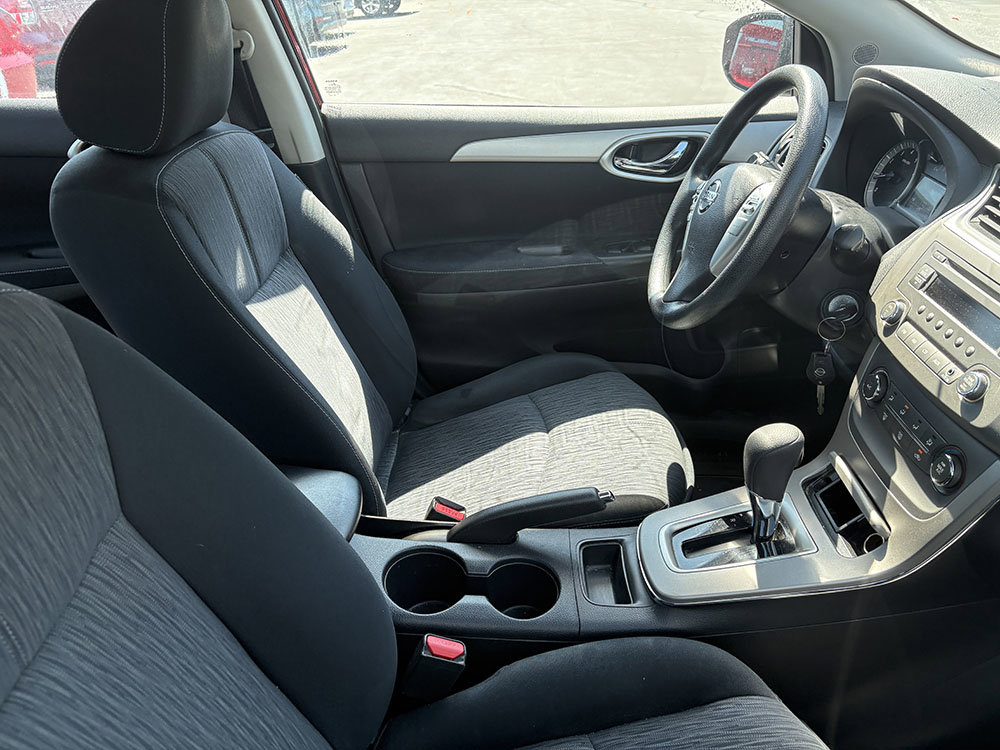 Used 2014 Nissan Sentra SV image 5