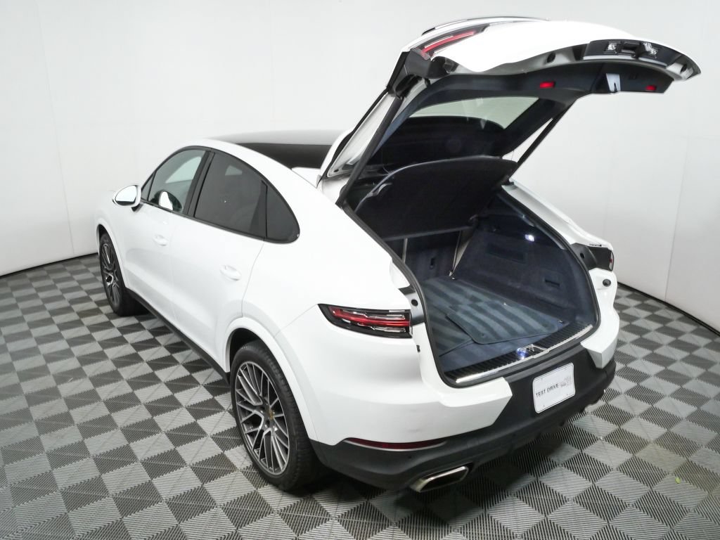 Certified 2021 Porsche Cayenne Coupe AWD/4WD image 34