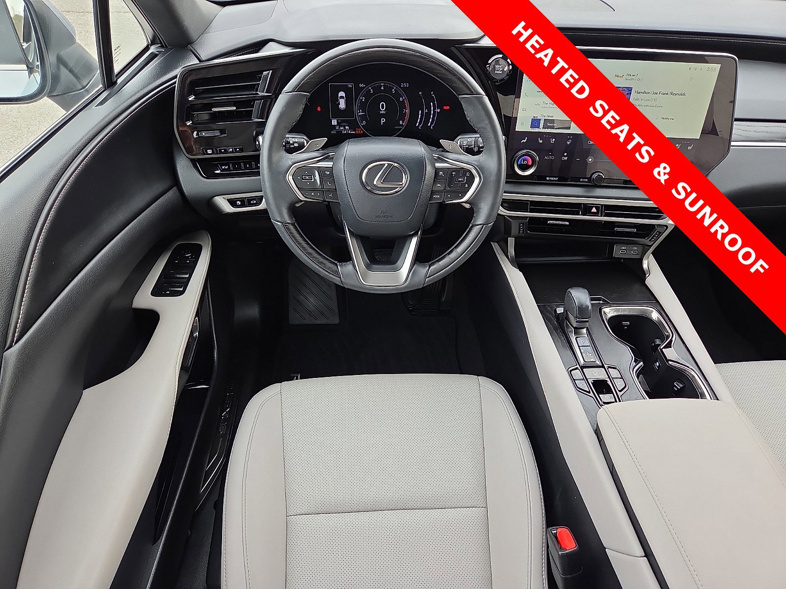 Used 2024 Lexus RX 350 Premium w/ Accessory Package (K3) image 11