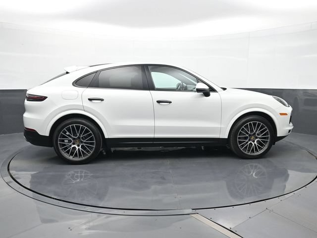 Certified 2021 Porsche Cayenne Coupe AWD/4WD image 24