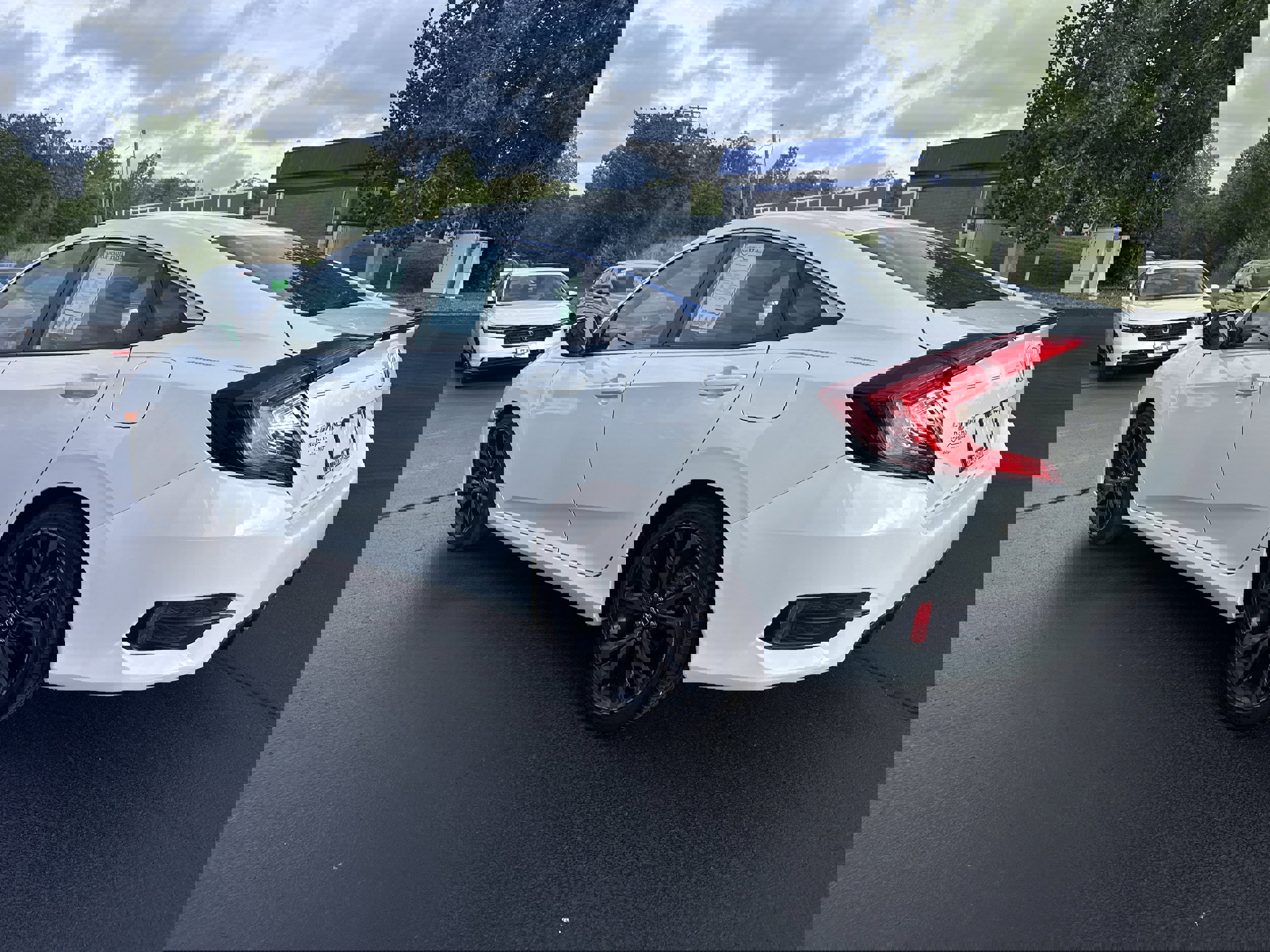 Used 2020 Honda Civic Sport image 3