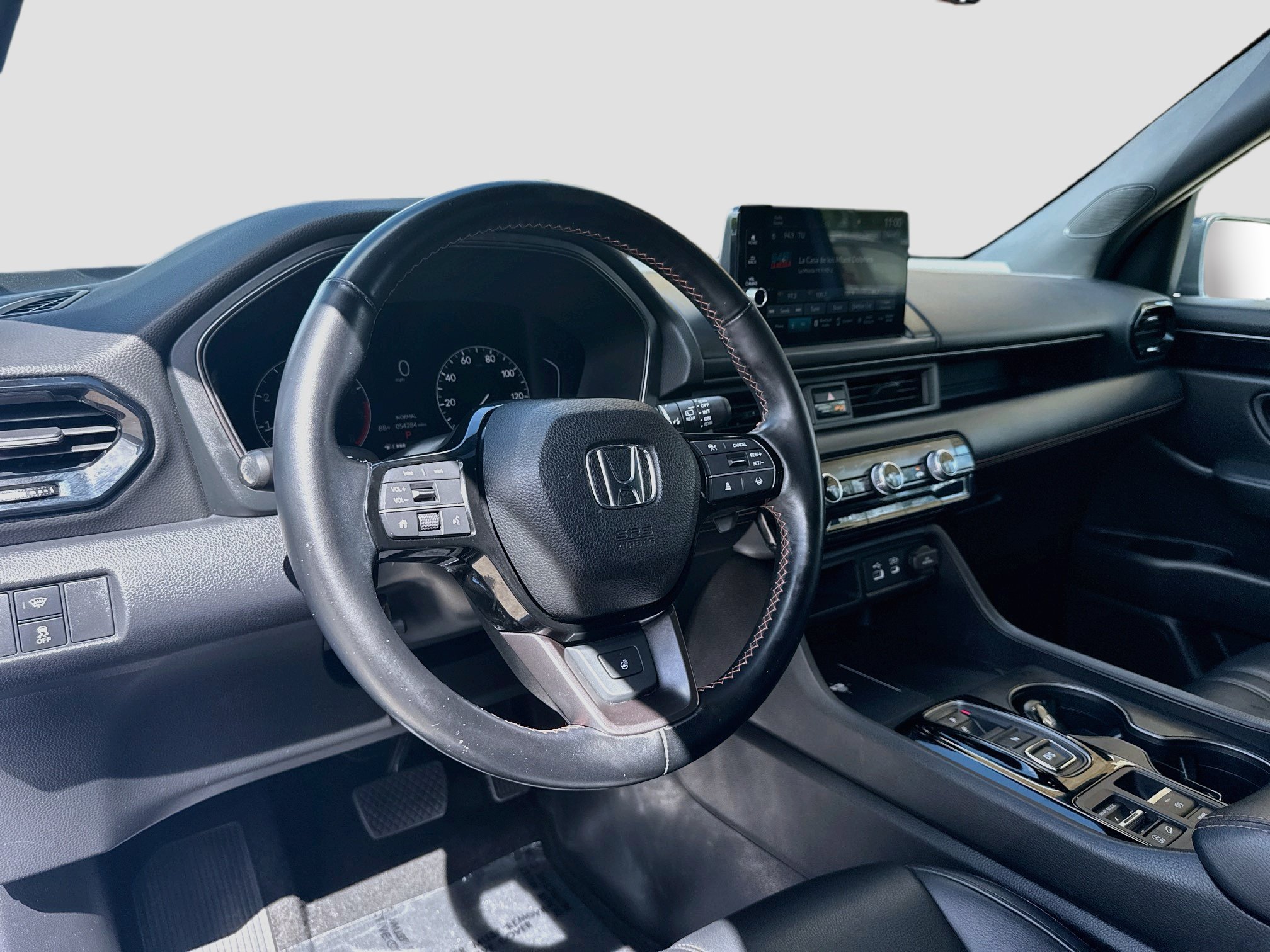Certified 2023 Honda Pilot TrailSport image 8