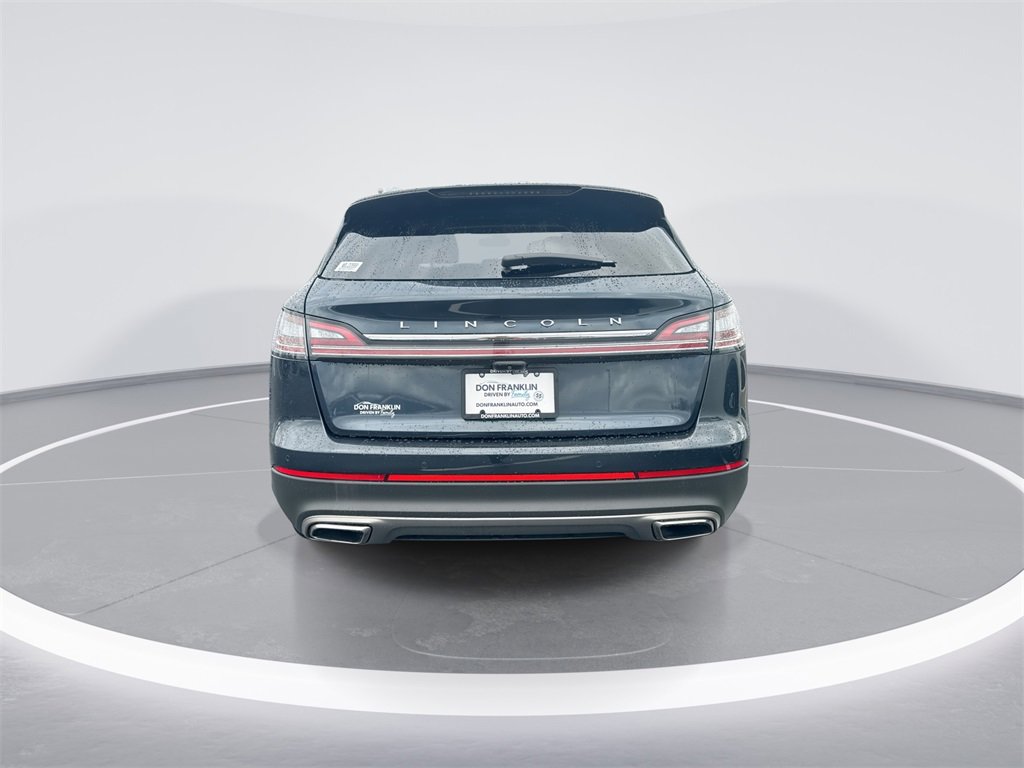 Used 2022 Lincoln Nautilus Reserve image 7