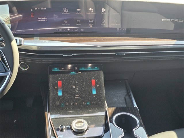 New 2026 Cadillac Escalade 2WD w/ LPO, Floor Liner Package image 18
