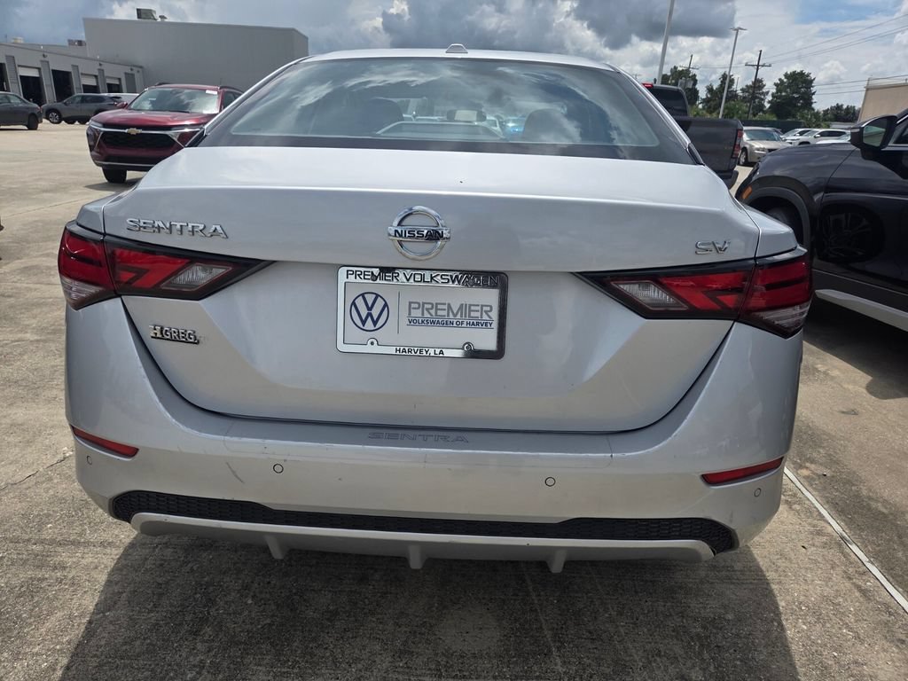 Used 2022 Nissan Sentra SV w/ Trunk Package FWD image 4