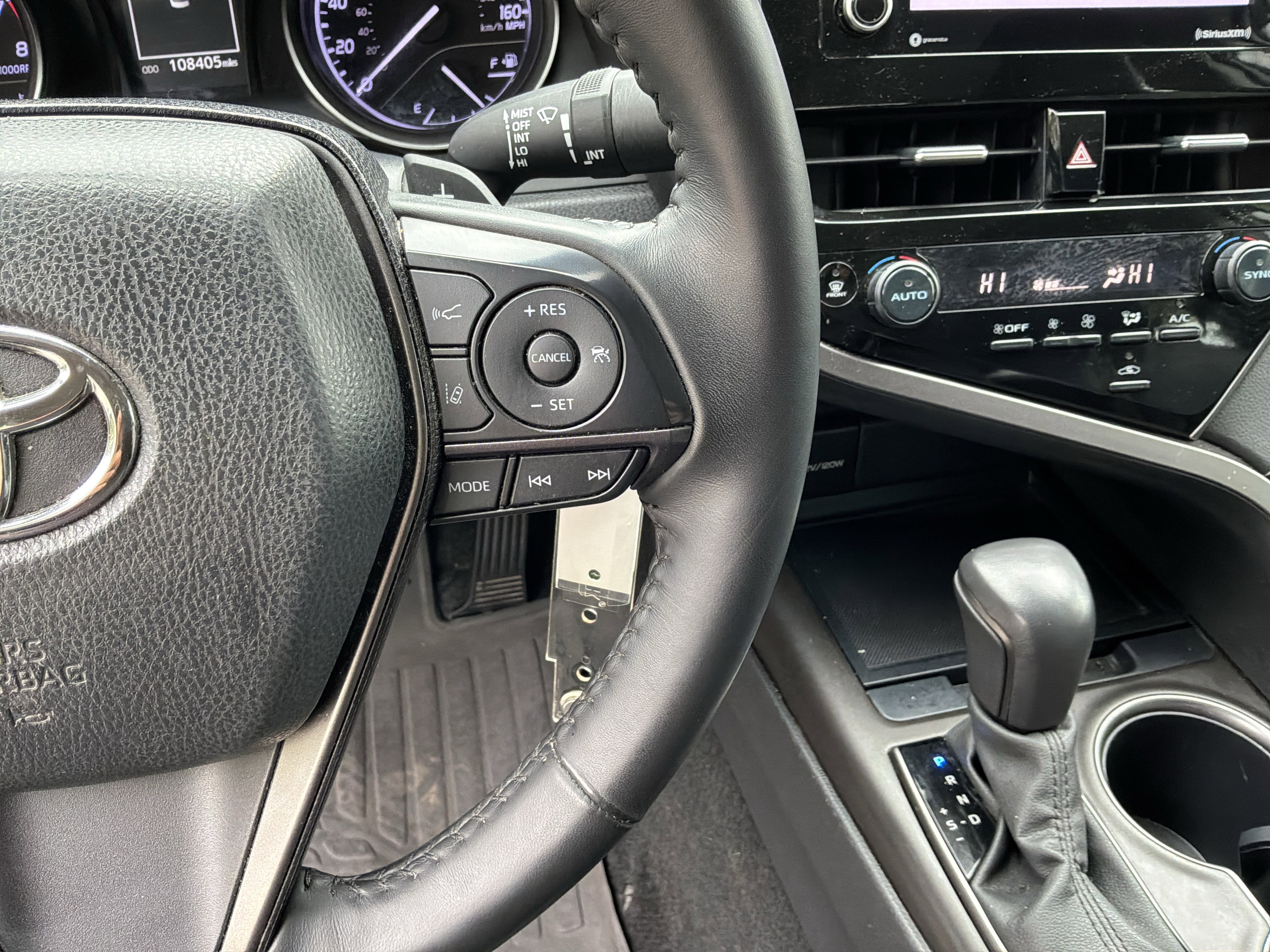 Used 2024 Toyota Camry SE FWD image 20