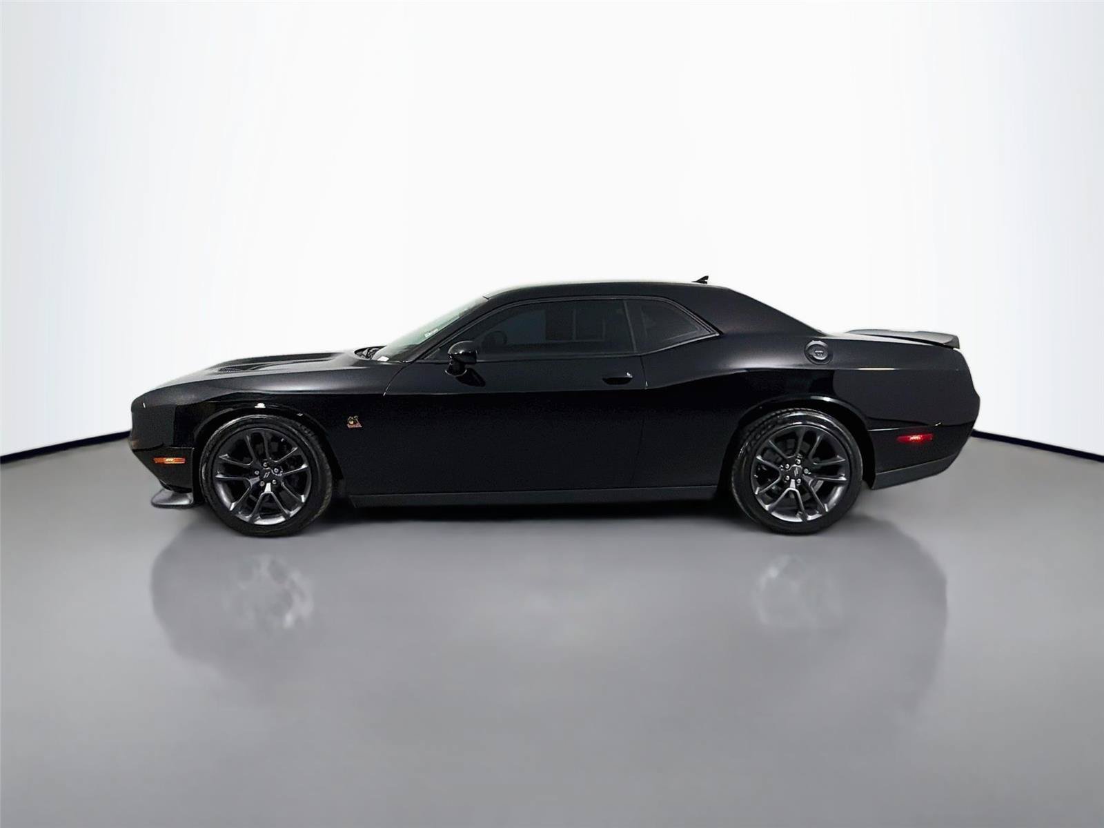 Used 2023 Dodge Challenger R/T Scat Pack w/ Plus Package RWD image 8