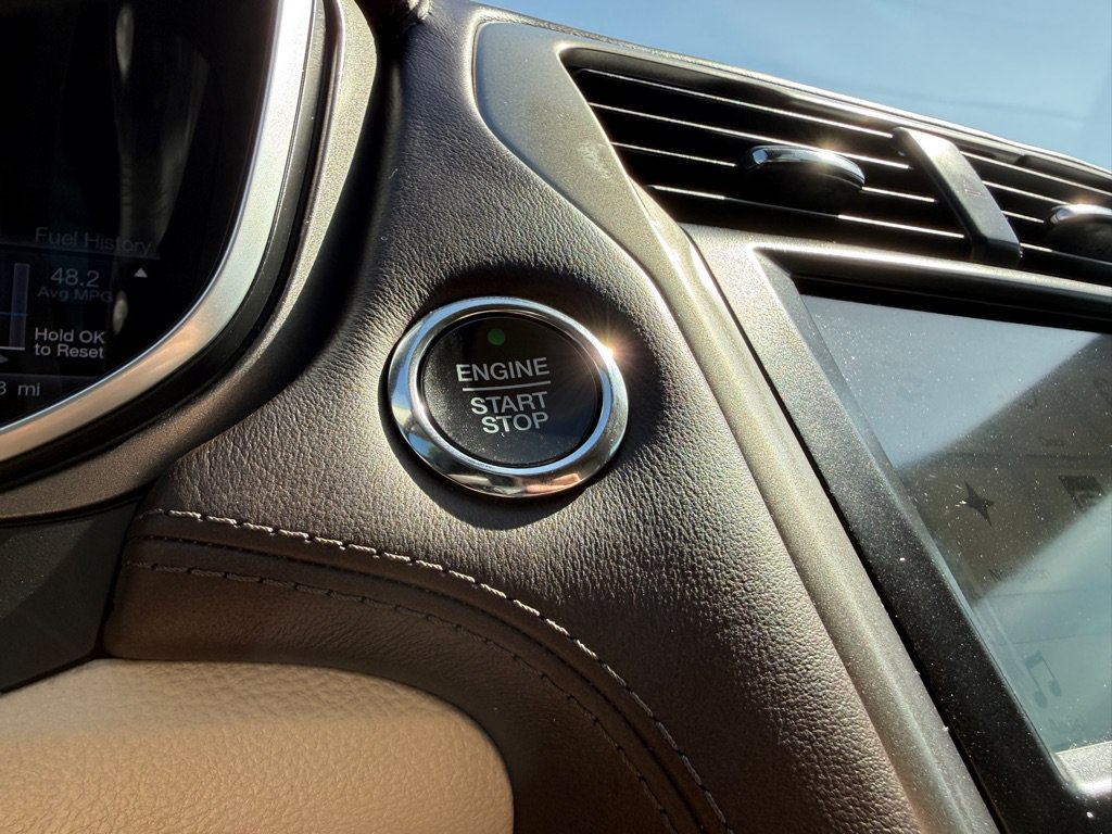 Used 2018 Ford Fusion Energi Platinum FWD image 32
