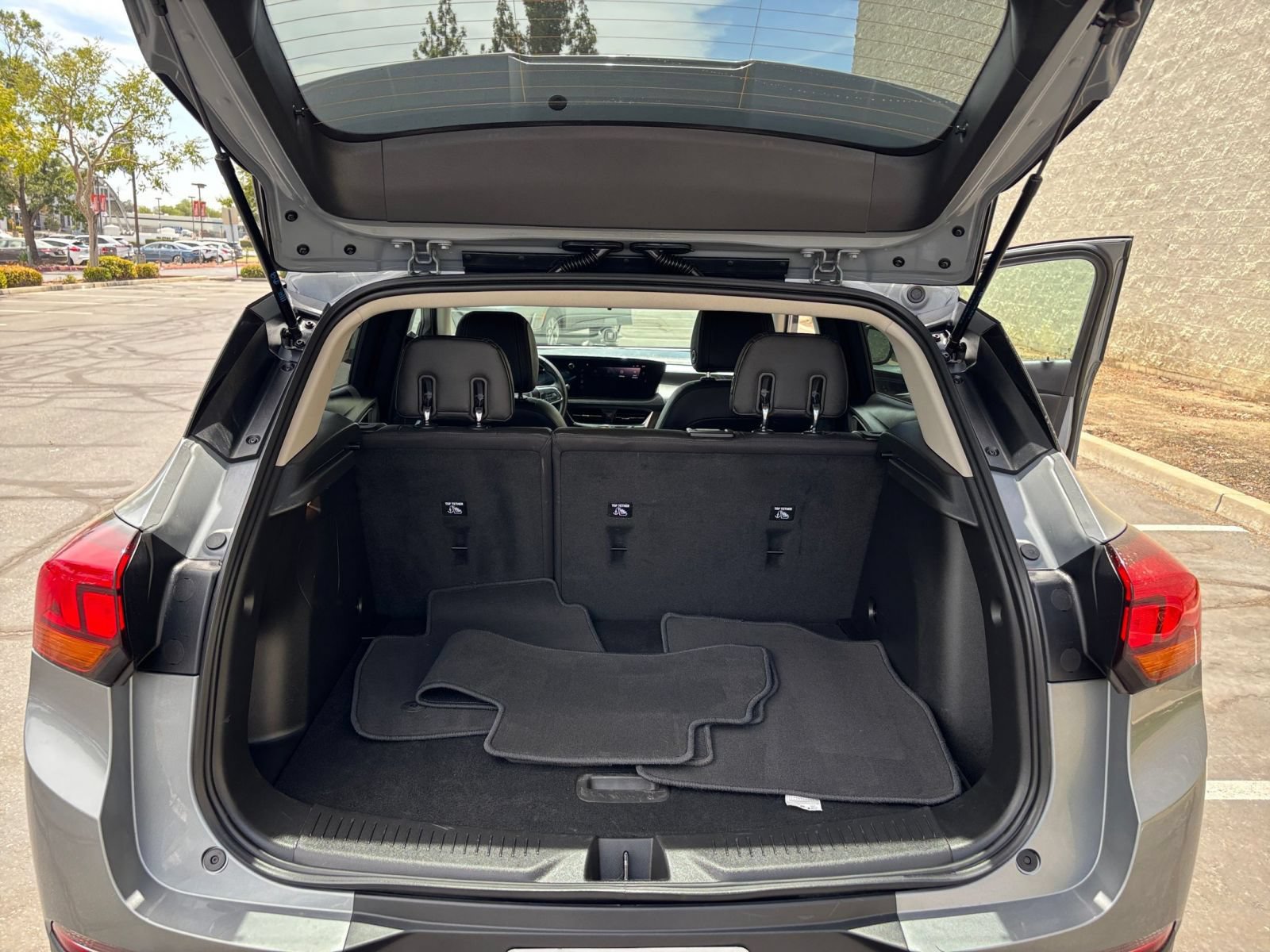 Used 2026 Buick Encore GX Preferred FWD image 30