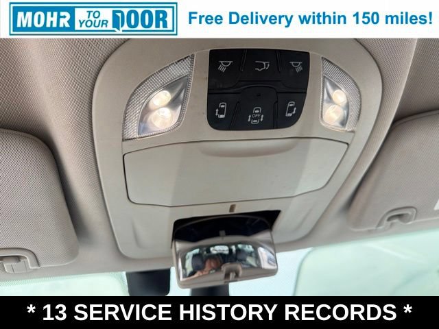Used 2021 Chrysler Pacifica Touring-L FWD image 32
