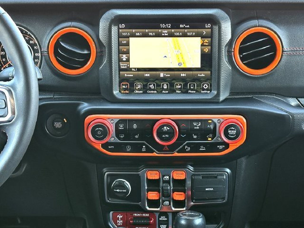 Used 2023 Jeep Gladiator Rubicon AWD/4WD image 29