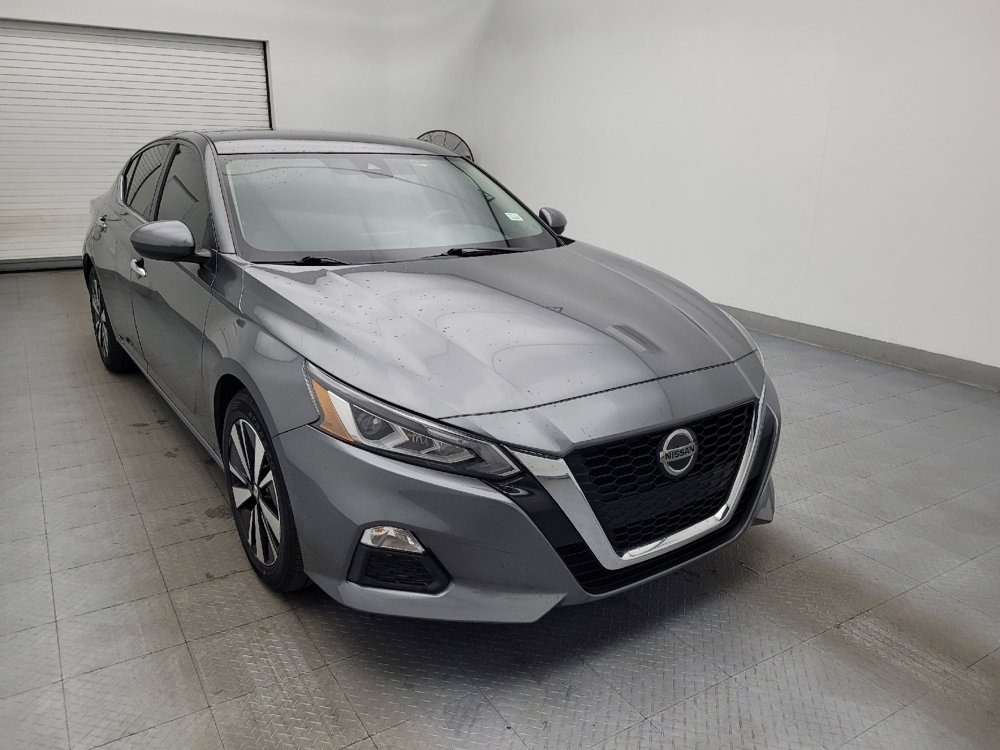 Used 2022 Nissan Altima 2.5 SV image 14